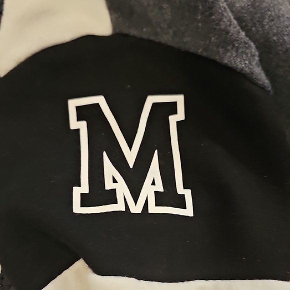 Mickey Mouse Gray Hoodie - Picture 6 of 7